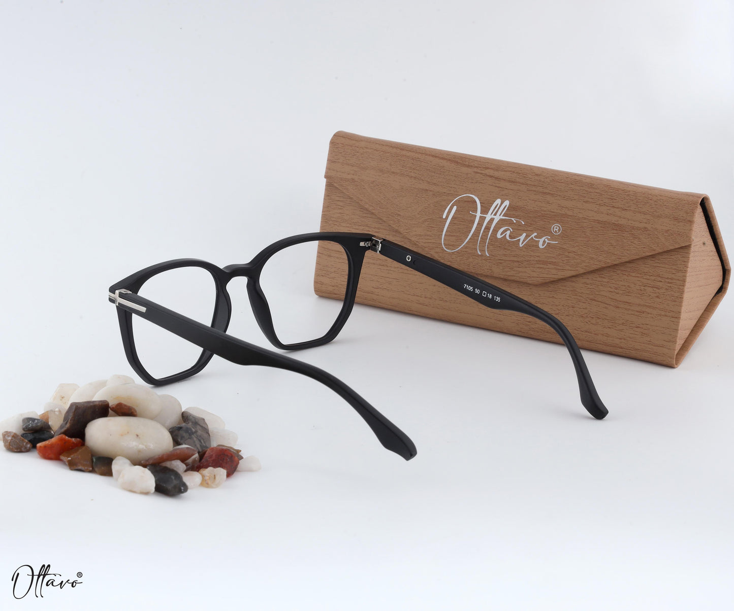Ottavo-zero-power-blue-block-computer-glasses-anti-glare-lightweight-blocks-harmful-rays-100-uv-protected-for-men-and-women_7105_Black
