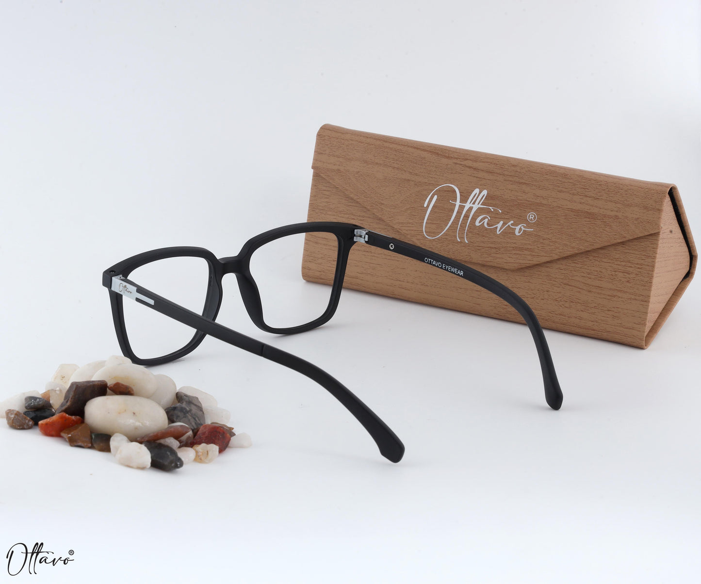Ottavo-zero-power-blue-block-computer-glasses-anti-glare-lightweight-blocks-harmful-rays-100-uv-protected-for-men-and-women_6106_Black