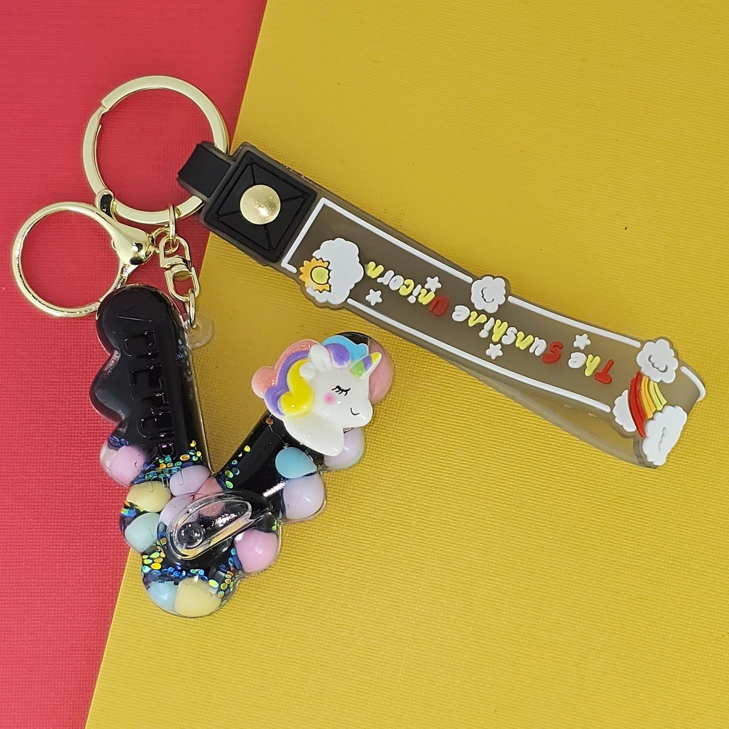 OTTAVO Unicorn Theme Alphabet Letter Glitter Keychain, PVC Water Globe Design, Decorative Bag Charm and Key Ring (Alphabet Letter V)