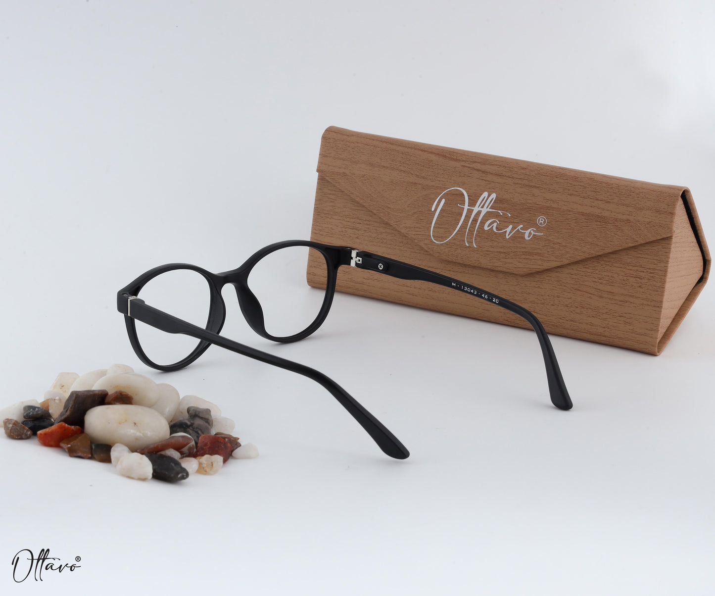 Ottavo-zero-power-blue-block-computer-glasses-anti-glare-lightweight-blocks-harmful-rays-100-uv-protected-for-men-and-women_13043_Black