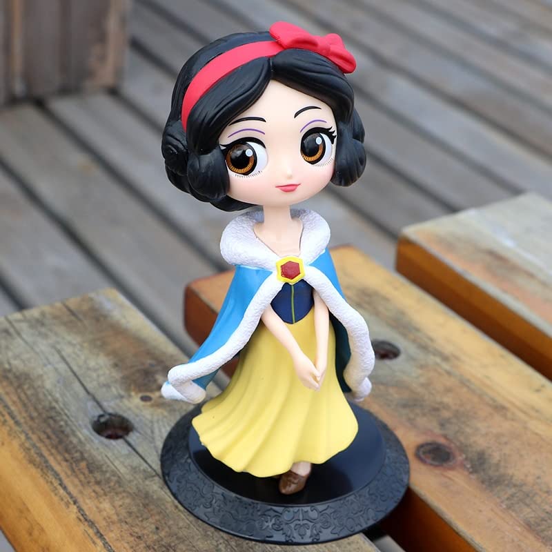 Young Snow White Disney Q Posket Action Figure 15cm